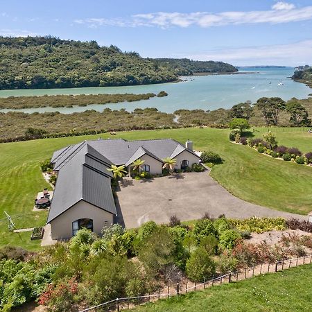 Okura River Estate Getaway Auckland Bagian luar foto